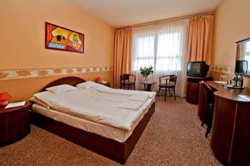 בקשצ'אבה Panorama Hotel מראה חיצוני תמונה